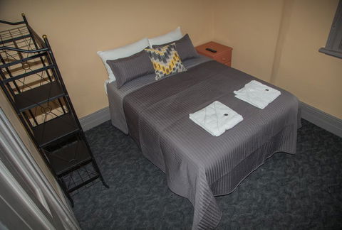 Hotel Cessnock - Holiday Great Ocean Road 0