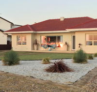 Jewel of the South Beachside Holiday Rental - Holiday Great Ocean Road
