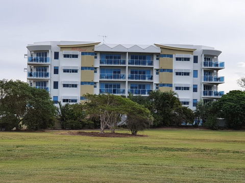 Koola Beach Apartments Bargara - Holiday Great Ocean Road 1