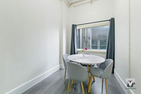 KOZYGURU Kings Cross SKY GARDEN Studio CBD - Holiday Great Ocean Road 3
