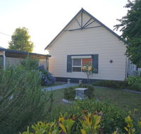 Large 6-Bedroom House with Wifi  Netflix Close to Singleton CBD Hunter Valley - Holiday Great Ocean Road
