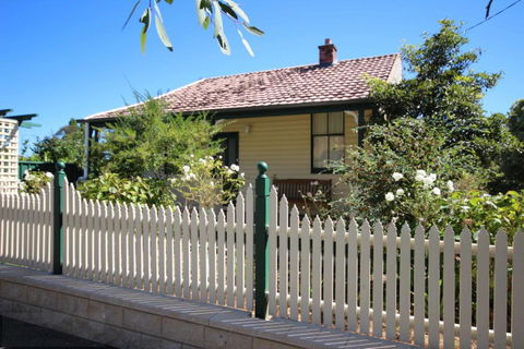 Lilac Cottage - Holiday Great Ocean Road 0