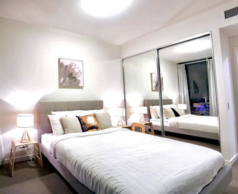 Lucid Apartment South Brisbane - Holiday Great Ocean Road 1