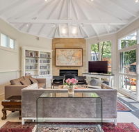 Luxe Mountain Retreat - Katoomba - 4 Bed  Bath - Holiday Great Ocean Road