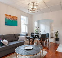 Luxurious Heritage Home with Harbour Bridge Views