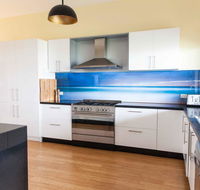 Luxurious Waterfront 10 minutes drive to Phillip Island sleeps 12 - Holiday Great Ocean Road