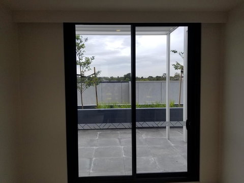 M City Self Contained Apartment - Holiday Great Ocean Road 2