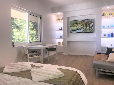 M207 Within The Free Transit Zone. Central Studio - Holiday Great Ocean Road 3
