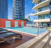 Mantra Broadbeach on the Park - Holiday Great Ocean Road