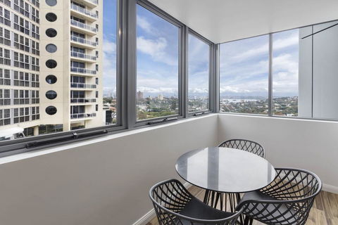 Meriton Suites Bondi Junction - Holiday Great Ocean Road 3