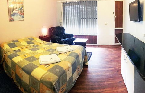 Merredin Olympic Motel - Holiday Great Ocean Road 0