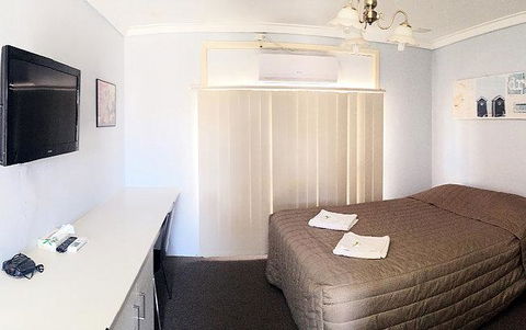 Merredin Olympic Motel - Holiday Great Ocean Road 1