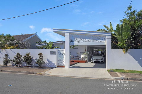 Miami Beachside Beach House - Holiday Great Ocean Road 1