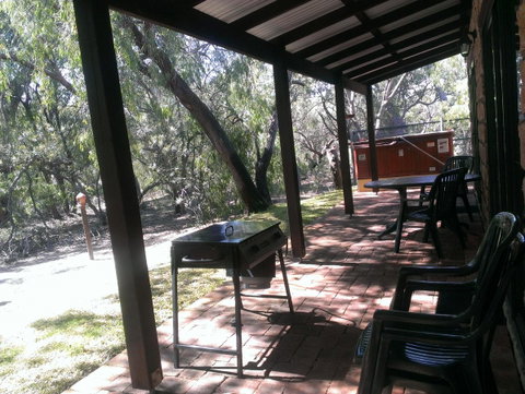 Yelverton Brook Conservation Sanctuary - Holiday Great Ocean Road 4