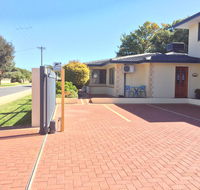The Royal Dolphin Bed  Breakfast Safety Bay - Holiday Great Ocean Road