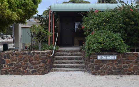 Hopetoun Motel & Chalet Village - Holiday Great Ocean Road 9