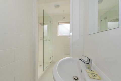 4 Bedroom House - Hobart CBD - Free Parking - Free WIFI - Holiday Great Ocean Road 11