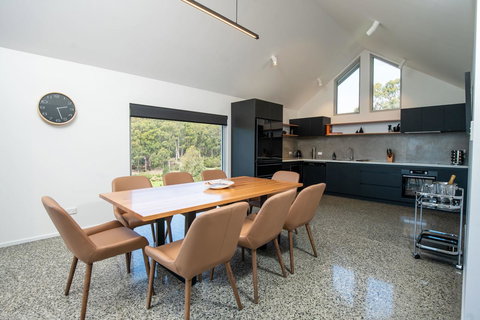 Adventure Bay Retreat Bruny Island - Holiday Great Ocean Road 28