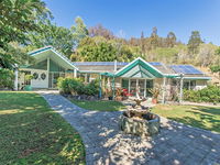 Book Cooran Accommodation Vacations Holiday Great Ocean Road Holiday Great Ocean Road