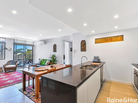 Oceans Edge #8 - 8/5 Campbell Crescent, Terrigal - Holiday Great Ocean Road 2