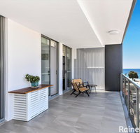 Oceans Edge 8 - 8/5 Campbell Crescent Terrigal - Holiday Great Ocean Road