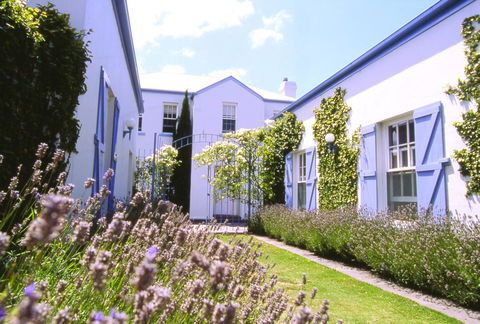 Oscars Waterfront Boutique Hotel - Holiday Great Ocean Road 2