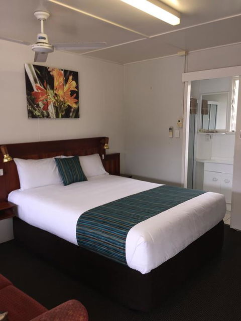 Pacific Sun Motor Inn - Holiday Great Ocean Road 3
