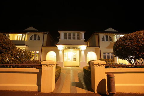 Palais Royale - Holiday Great Ocean Road 3