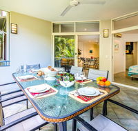 Palm Cove Holiday Apartment - Holiday Great Ocean Road
