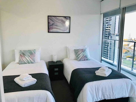 Panoramic Views Gold Coast Free WiFi Free Netflix - Holiday Great Ocean Road 2