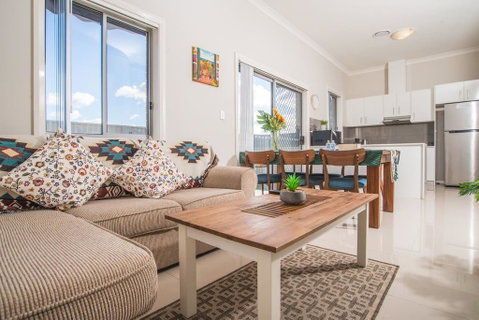 PEACEFUL 2Kingbed RootyHill Townhouse Near Station - Holiday Great Ocean Road 0