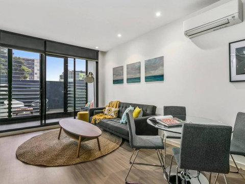 PERFECTLY PRAHRAN - Your Mecca Of Social And Style - Holiday Great Ocean Road 1