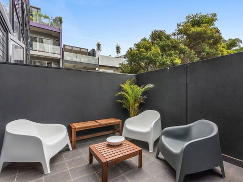 PERFECTLY PRAHRAN - Your Mecca Of Social And Style - Holiday Great Ocean Road 3