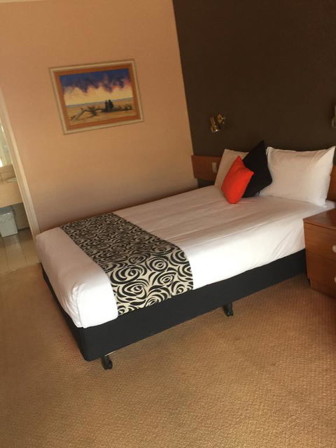Philadelphia Motor Inn - Holiday Great Ocean Road 0
