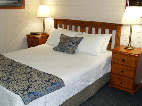 Pigeon House Motor Inn - Holiday Great Ocean Road 1
