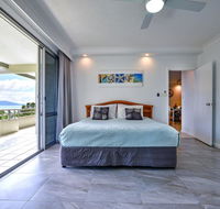 POINCIANA 101 HAMILTON ISLAND CENTRALLY LOCATED 3 BEDROOM plus BUGGY - Holiday Great Ocean Road