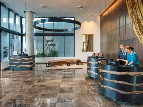 Pullman Brisbane Airport - Holiday Great Ocean Road 0