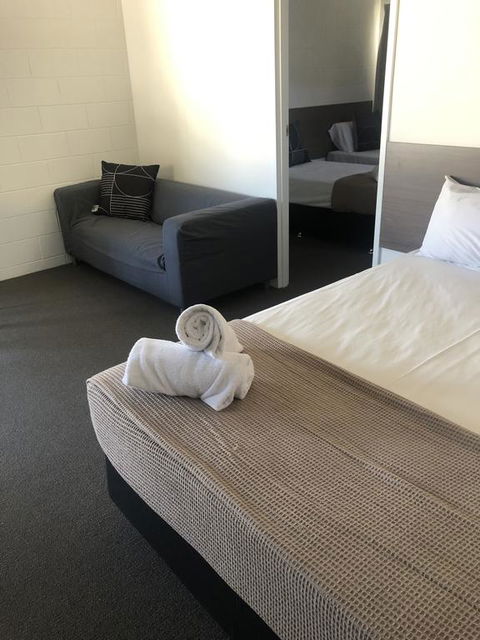 Q Express - Holiday Great Ocean Road 1