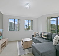 REDFERN 3 BEDROOM APARTMENT FREE PARKING WALK TO CENTRAL STATION NRE187 - Holiday Great Ocean Road