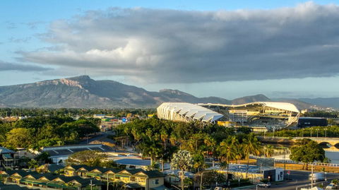 Rydges Southbank Townsville - Holiday Great Ocean Road 3