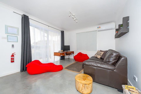 Salty Kisses Holiday House - Holiday Great Ocean Road 1