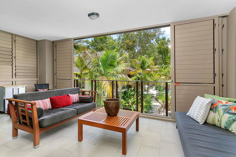 Sea Temple Private Apartments - Holiday Great Ocean Road 1