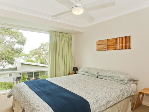 Sea Whispers - A Real Native Outlook - Holiday Great Ocean Road 3