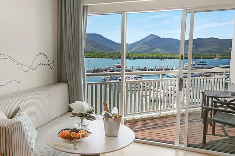 Shangri-La Hotel, The Marina, Cairns - Holiday Great Ocean Road 3