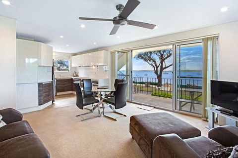 Shoal Bay Road, Shoal Towers, Unit 03, 11 - Holiday Great Ocean Road 1