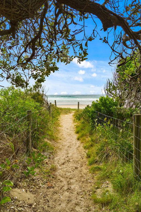Shoreline Nine Penthouse With Ocean Views - Holiday Great Ocean Road 3