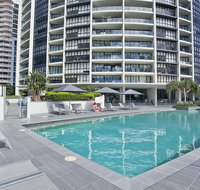 Sierra Grand Broadbeach - GCLR - Holiday Great Ocean Road