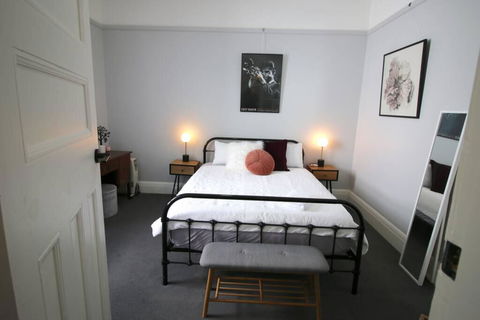 Sinjin: Unique Luxury 6 Bed House In Sydney City - Holiday Great Ocean Road 1