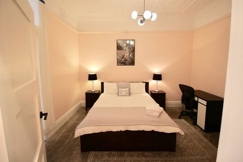 Sinjin: Unique Luxury 6 Bed House In Sydney City - Holiday Great Ocean Road 3