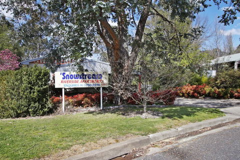 Snowstream Riverside Apartments - Unit 2 - Holiday Great Ocean Road 0